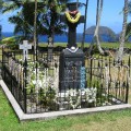Father_Damien_grave